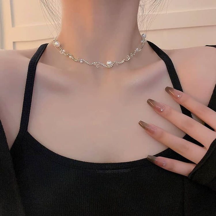Pearl Choker Necklace
